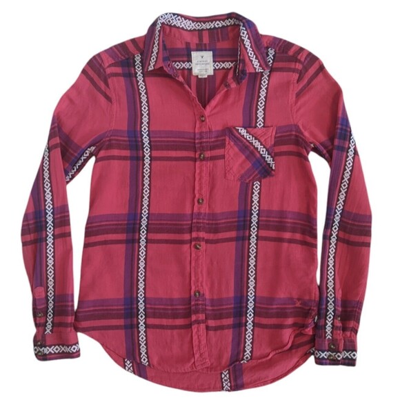 American Eagle Plaid Boyfriend Shirt  XS Pink Western Aztec Embroidered Womens - Picture 1 of 9